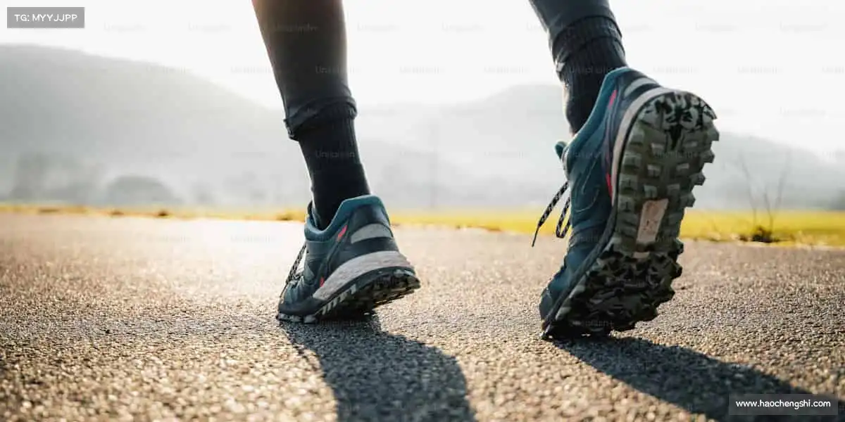 米兰milan官网🎾挥动球拍，追逐热爱 —— 每一次击球，都是对生活的全力以赴！